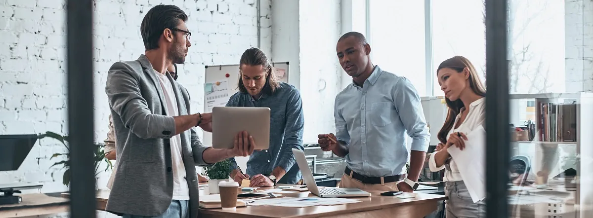 Azure Virtual Desktop (AVD): zentral verwaltete Arbeitsplätze für verteilte Teams